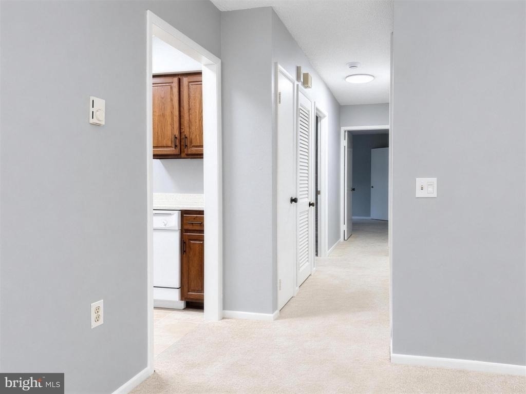 15301 Pine Orchard Drive - Photo 11