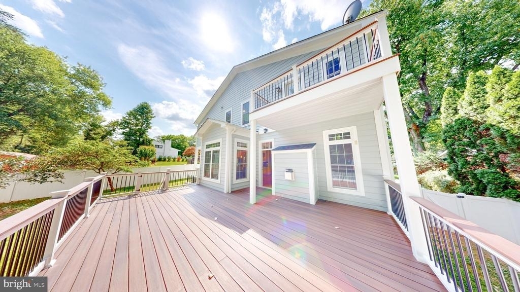 6403 Earlham Drive - Photo 10