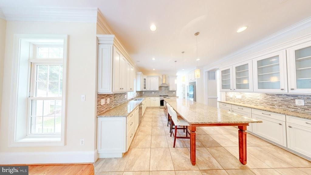 6403 Earlham Drive - Photo 15