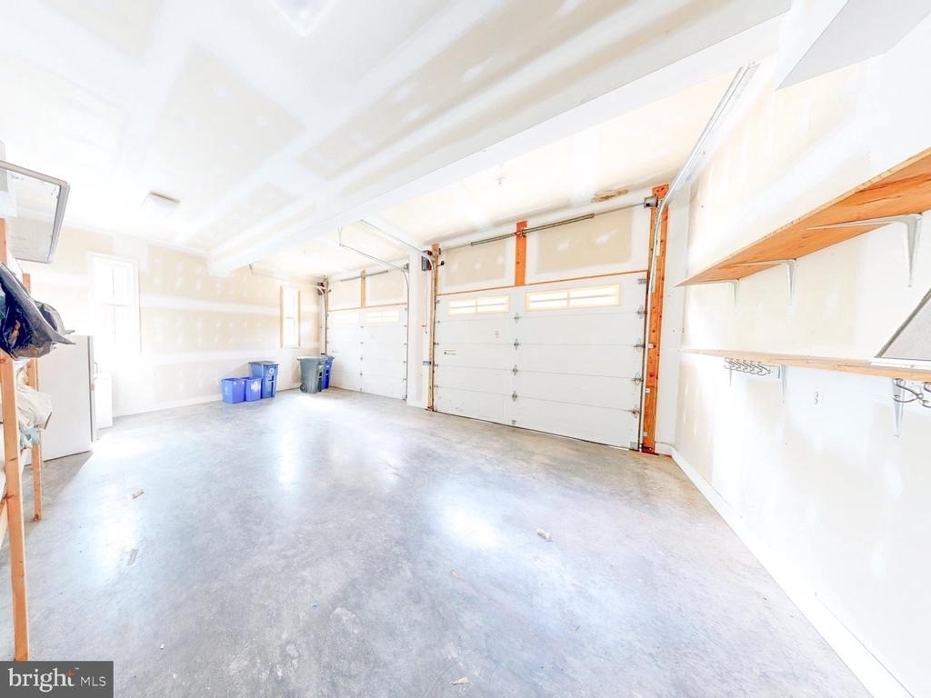 6403 Earlham Drive - Photo 44