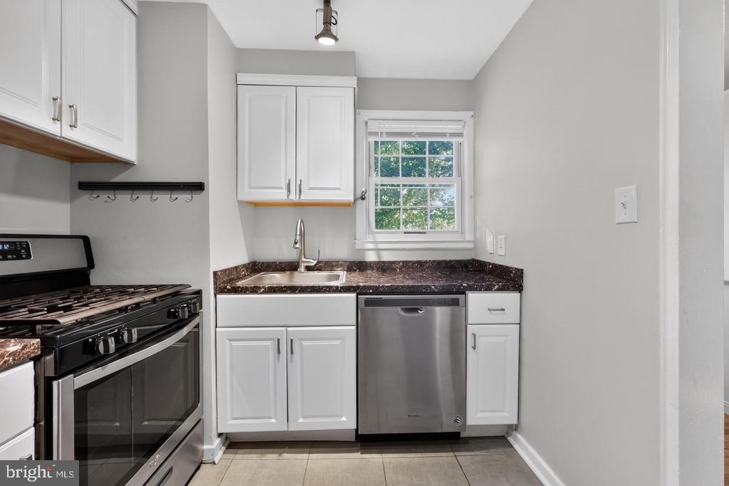8329 Grubb Road - Photo 6