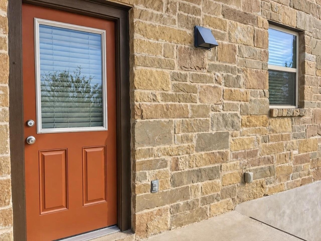 1001 Zodiac Ln - Photo 35