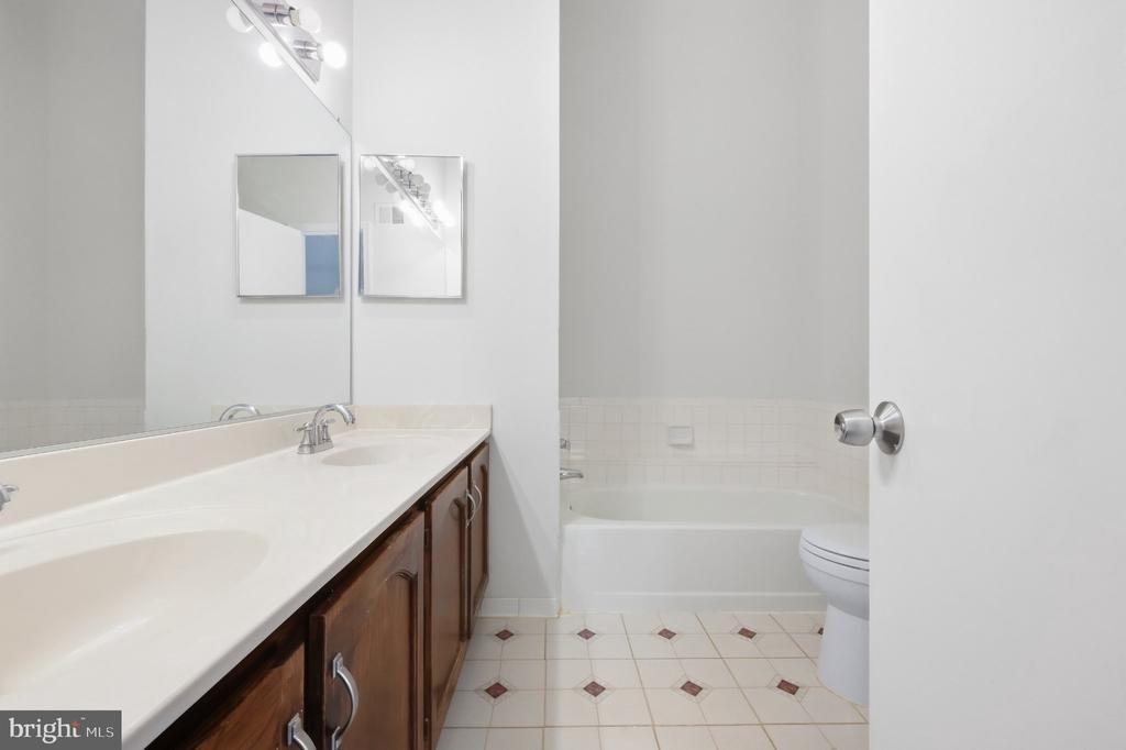 13231 Copland Court - Photo 18
