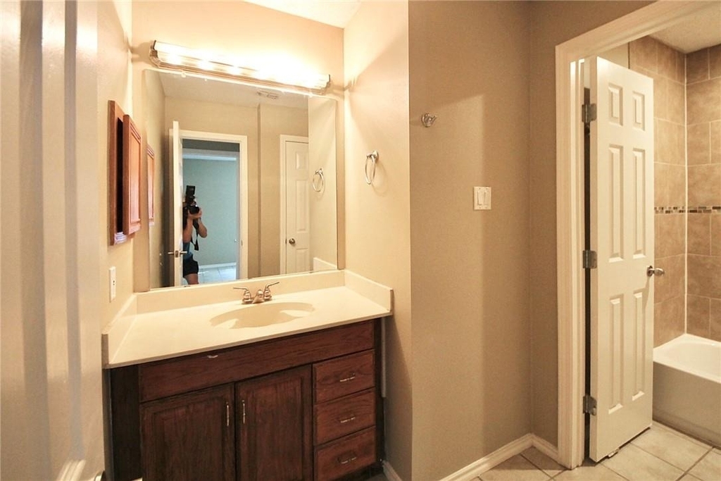 4504 Sojourner St - Photo 10