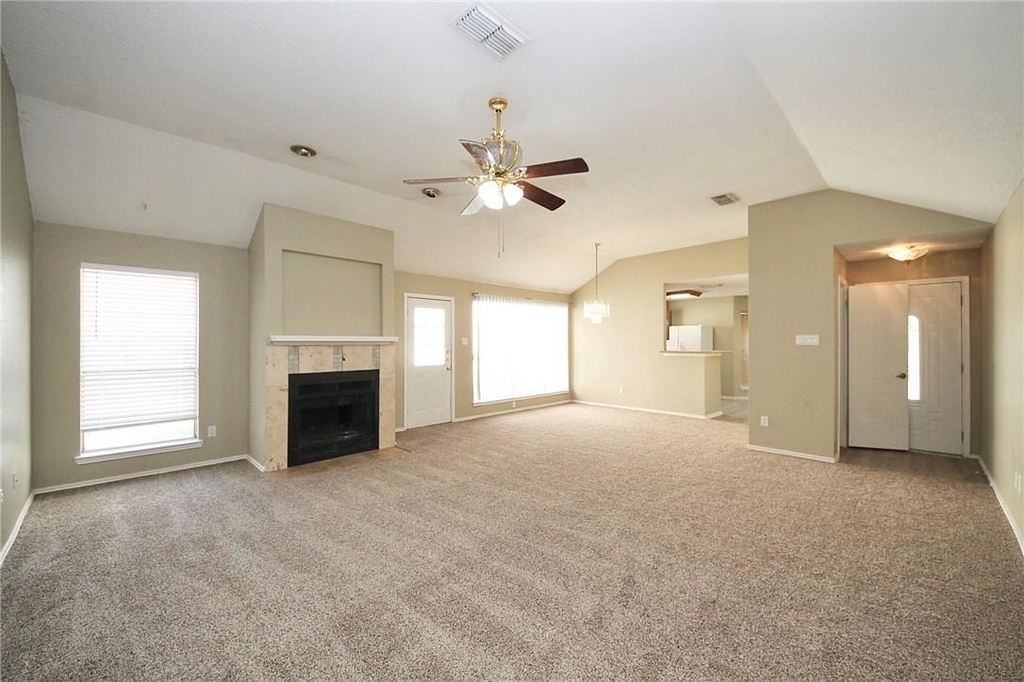 4504 Sojourner St - Photo 1