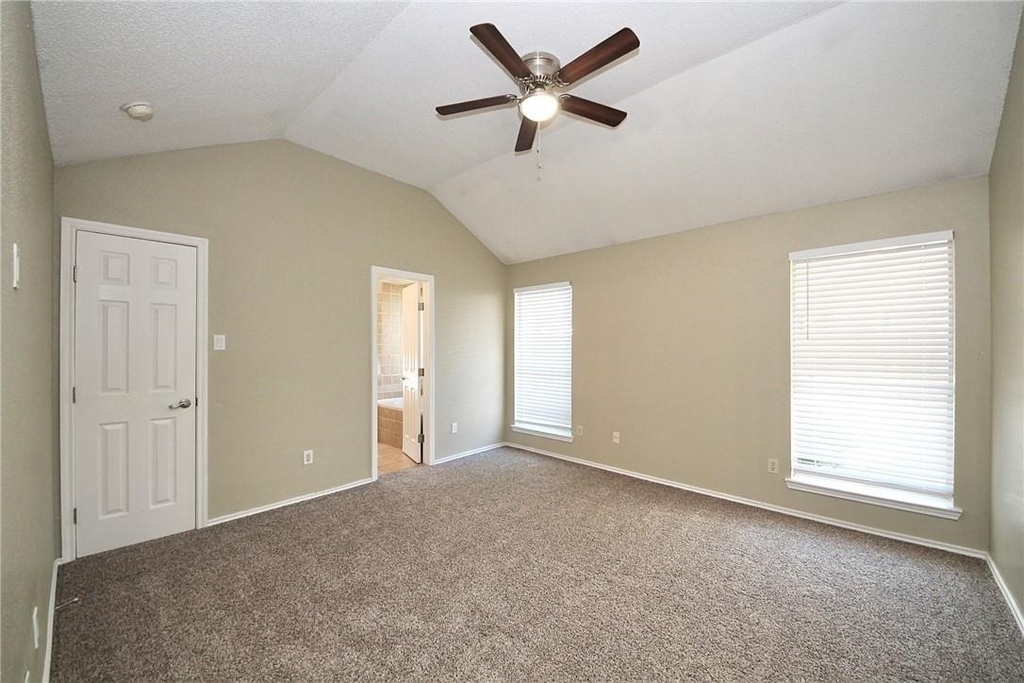 4504 Sojourner St - Photo 5