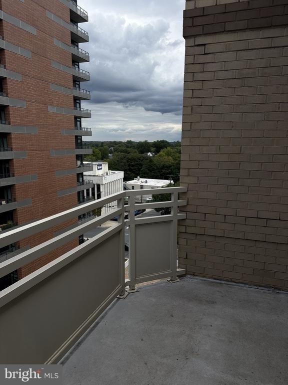 4801 Fairmont Avenue - Photo 13
