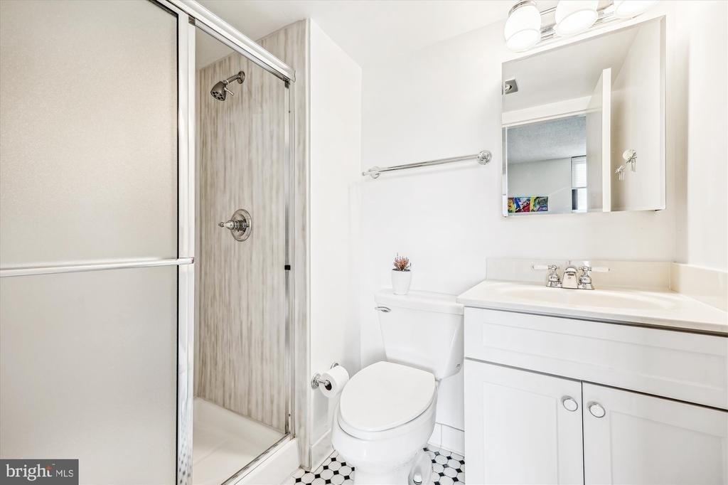 7420 Westlake Terrace - Photo 21