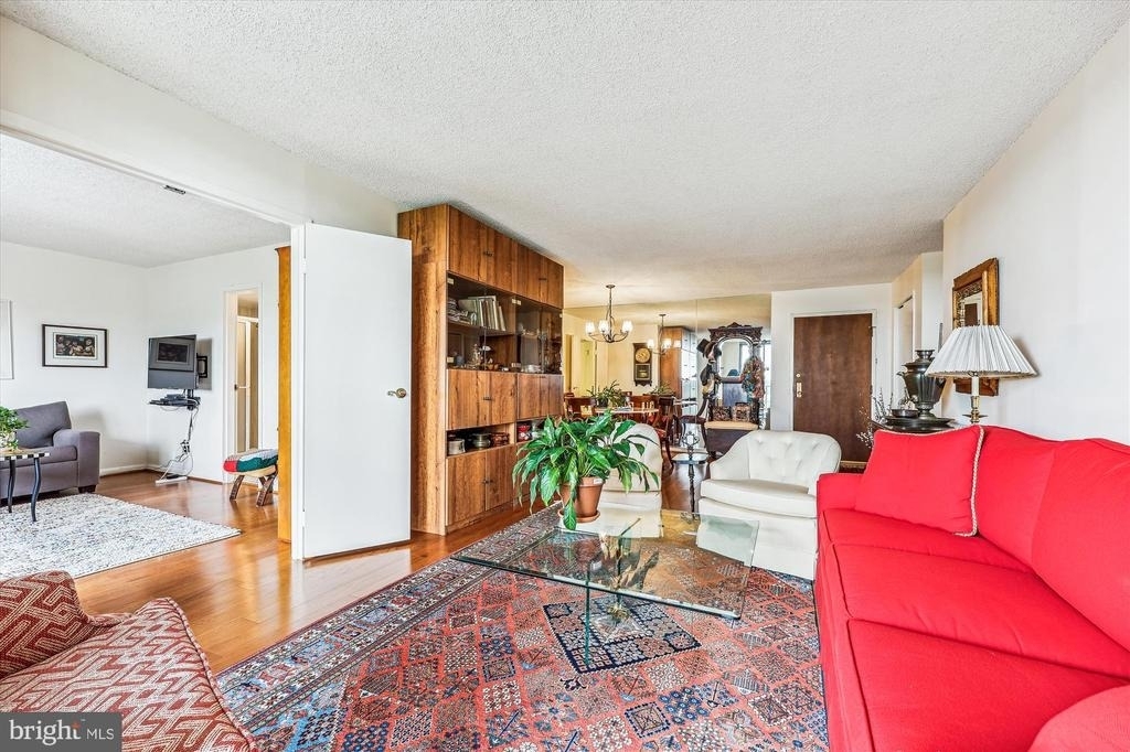 7420 Westlake Terrace - Photo 3