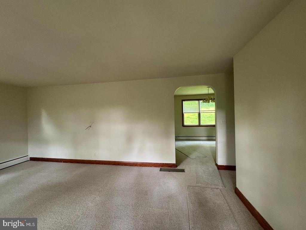 8905 Frederick Road - Photo 6