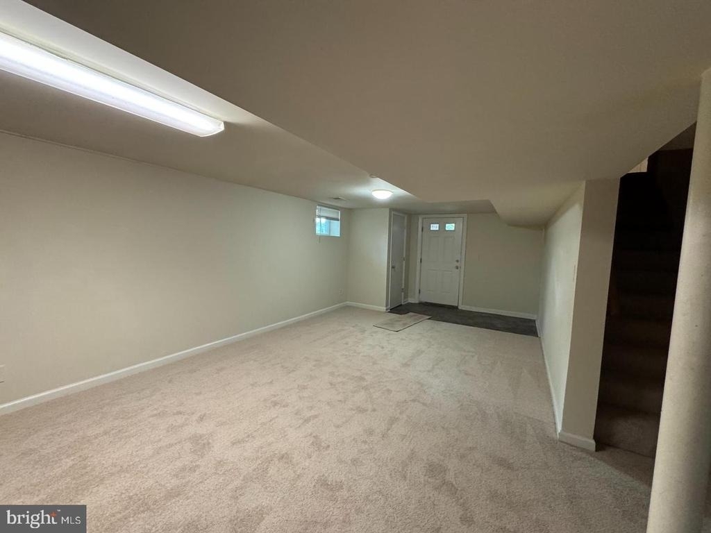8905 Frederick Road - Photo 20