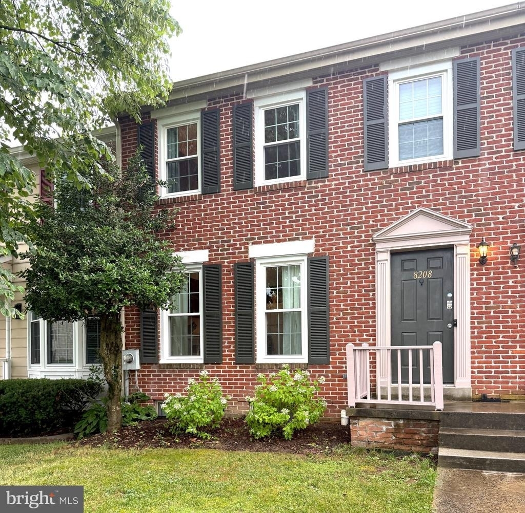 8208 Red Wing Court - Photo 0