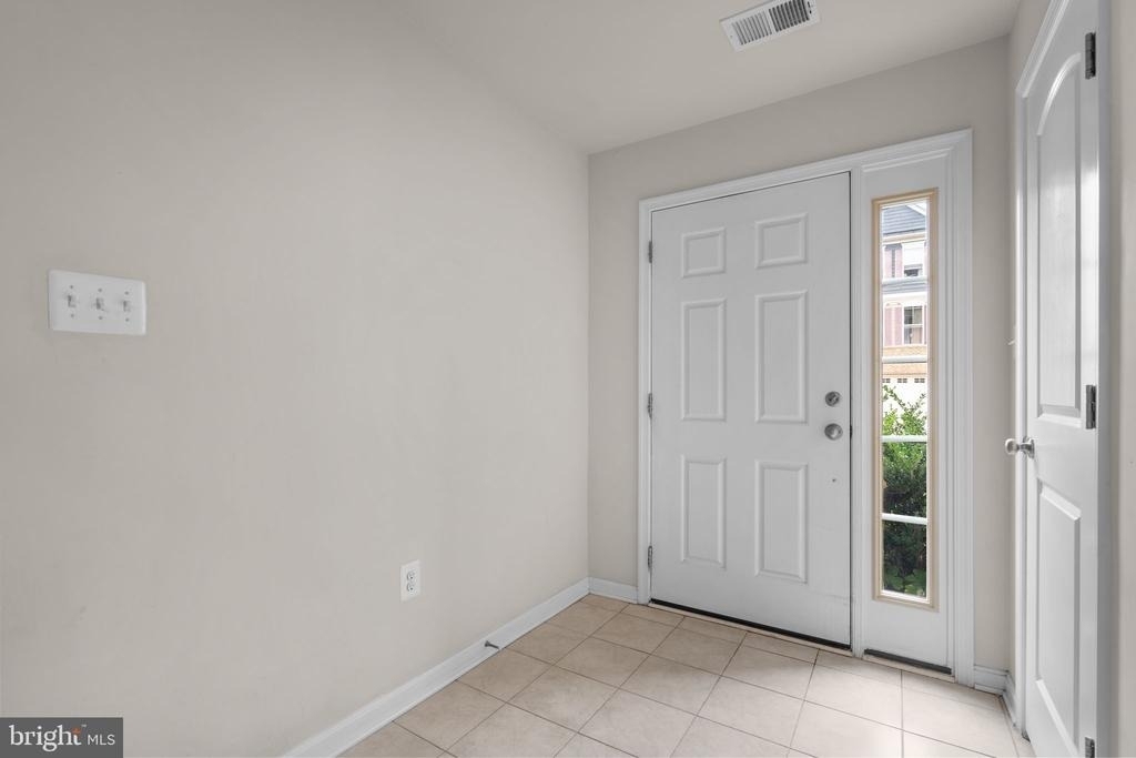 4727 Cambria Road - Photo 3
