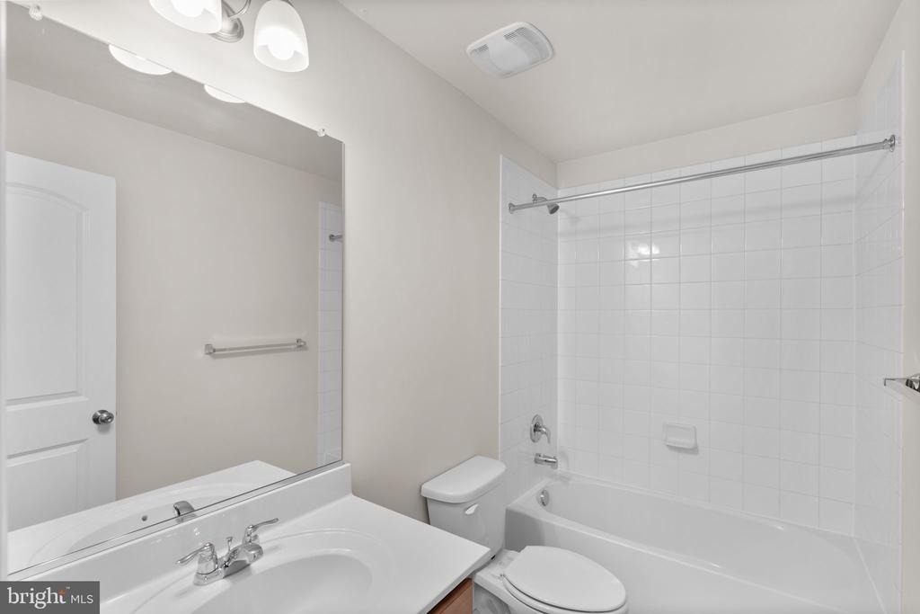 4727 Cambria Road - Photo 29