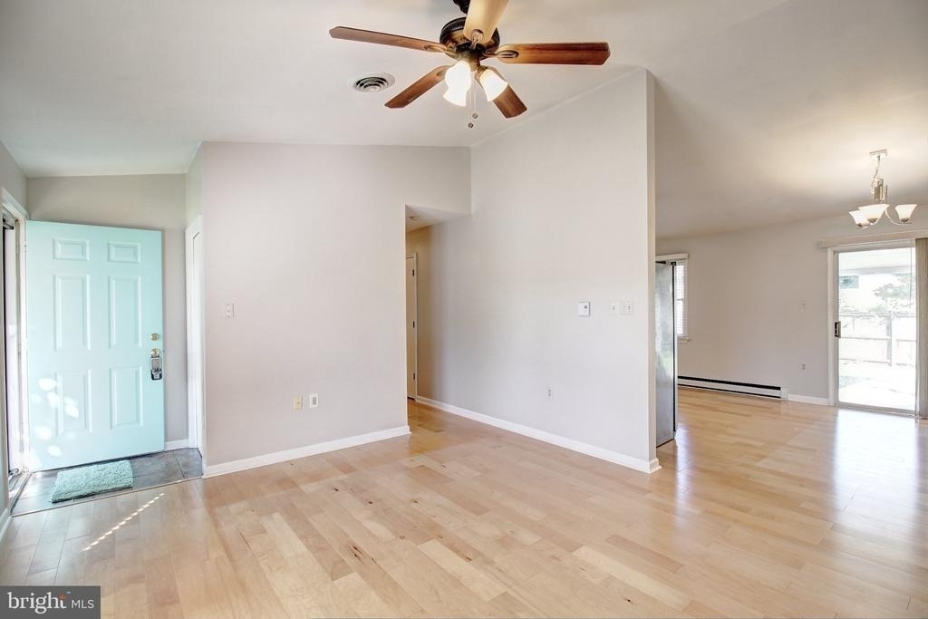 430 Banksia Drive - Photo 5