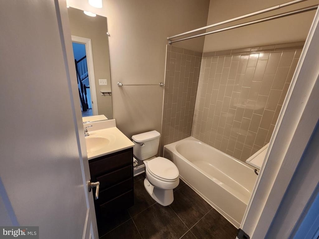 2 Maxwell Square - Photo 13