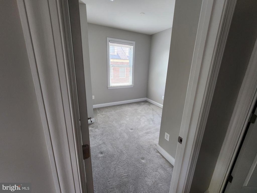 2 Maxwell Square - Photo 12