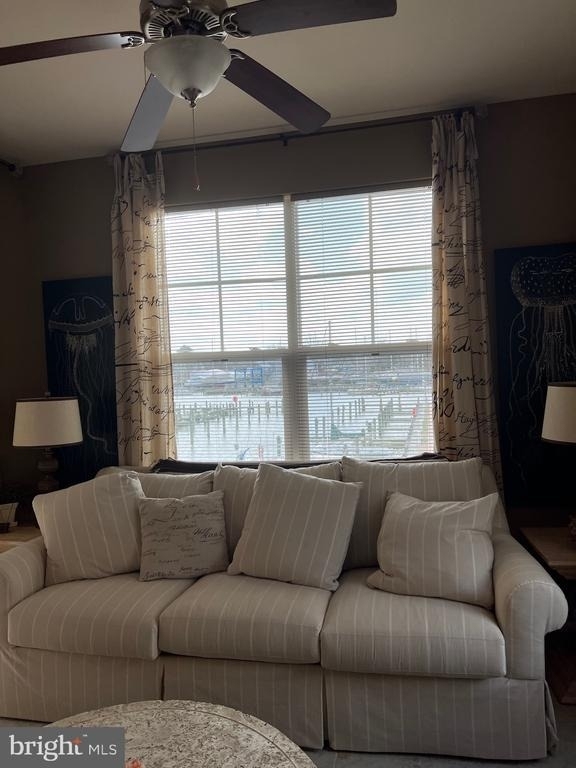 401 N Seaway Ct - Photo 51