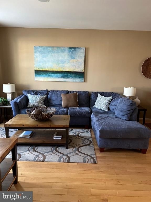 401 N Seaway Ct - Photo 33