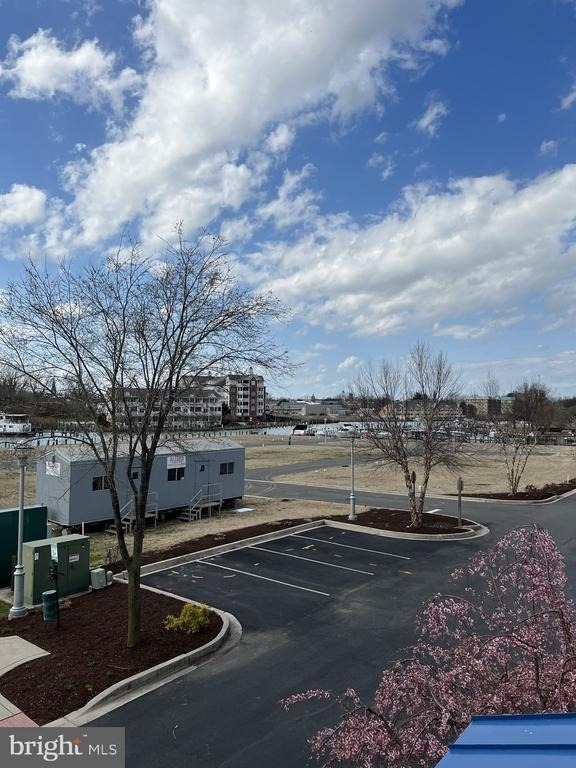 401 N Seaway Ct - Photo 8