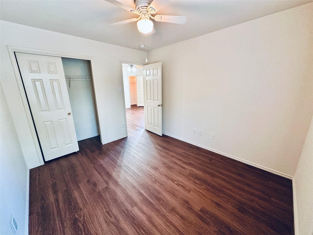 11513 James B Connolly Ln - Photo 36