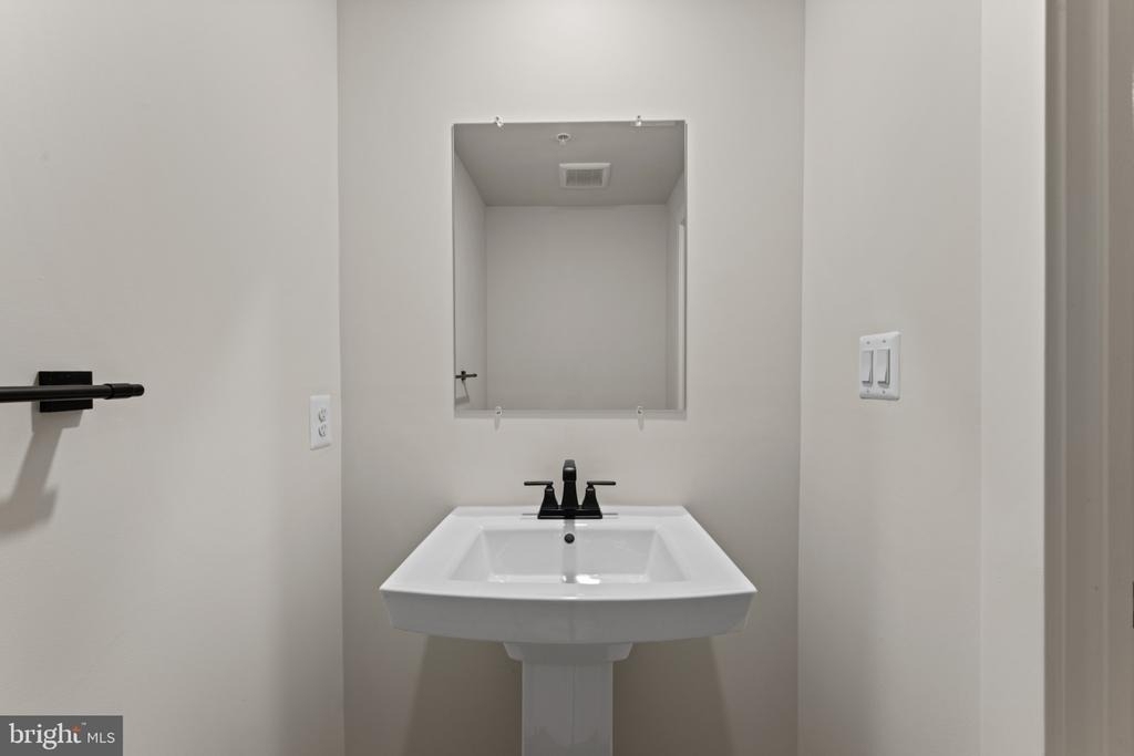 13721 Hunt Valley Court - Photo 4