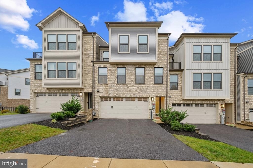13721 Hunt Valley Court - Photo 2