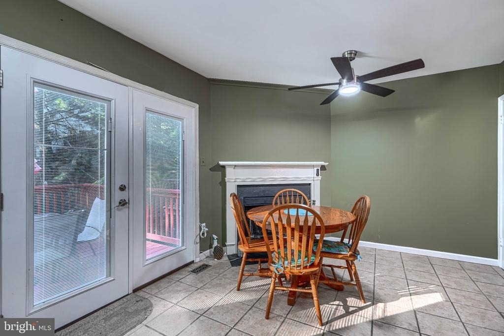 35 Roger Court - Photo 9