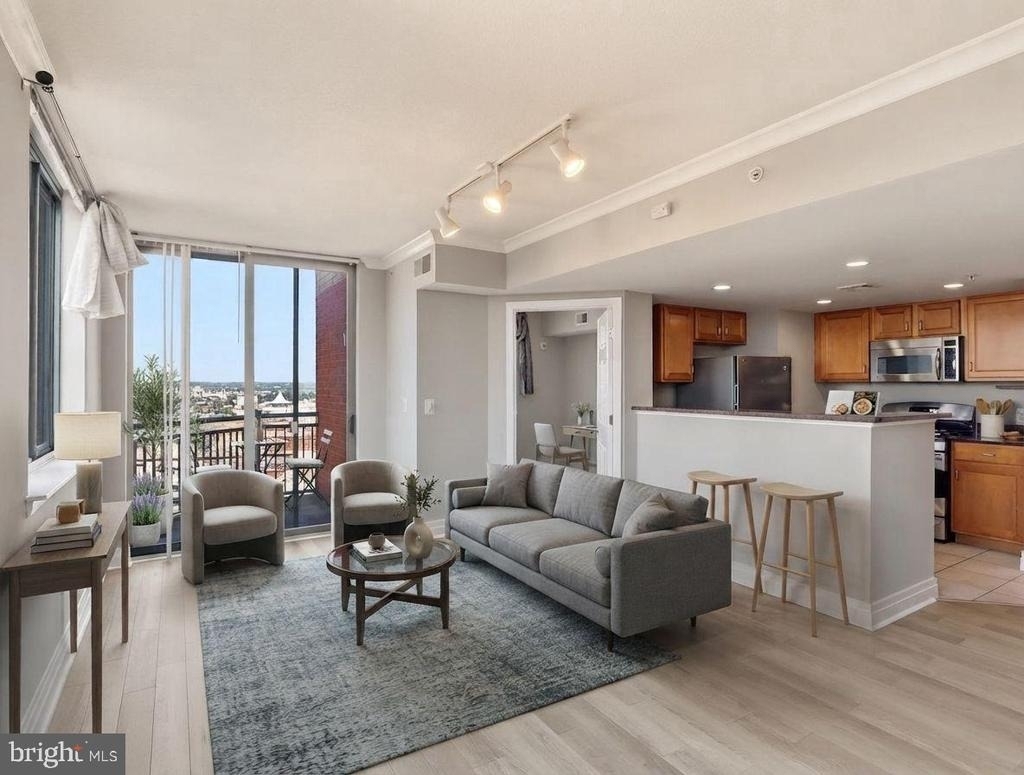 414 Water Street - Photo 0