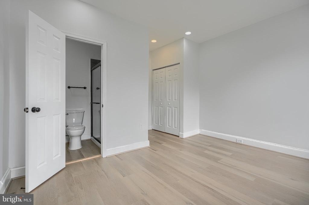 1120 Montpelier Street - Photo 7