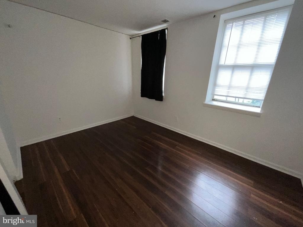 3321 Liberty Heights Avenue - Photo 5