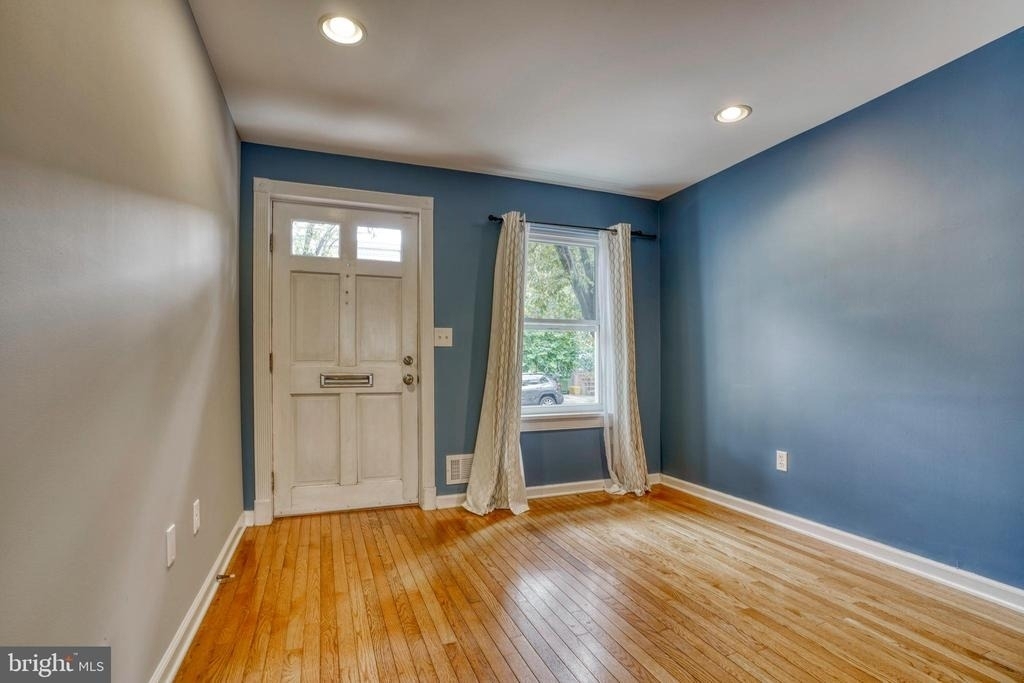 1504 Byrd St - Photo 12