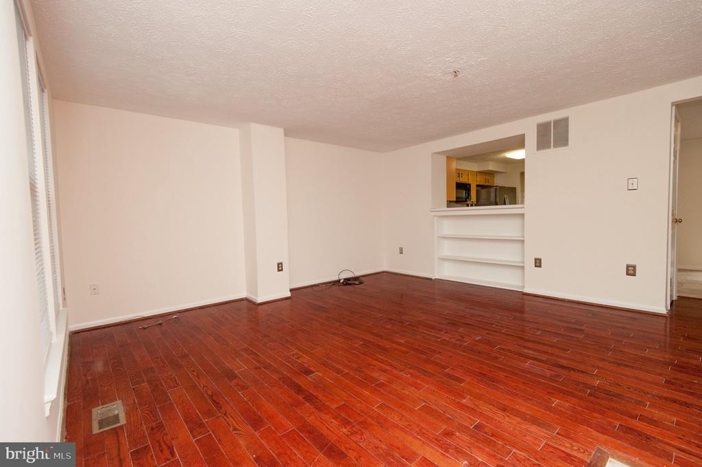 2407 Bolton Lane - Photo 20