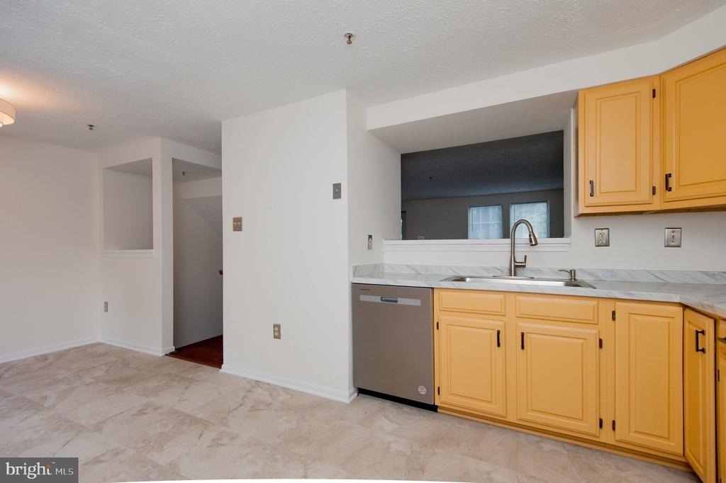 2407 Bolton Lane - Photo 29