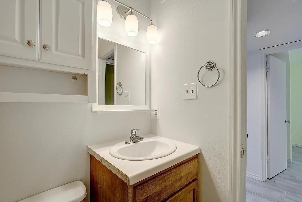 809 Bracewood Cir - Photo 6