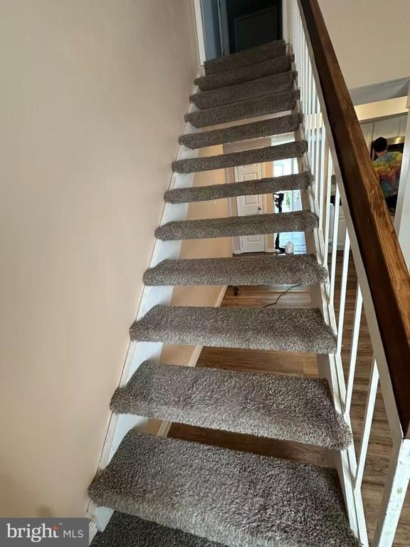 26 Cornwall Drive - Photo 8