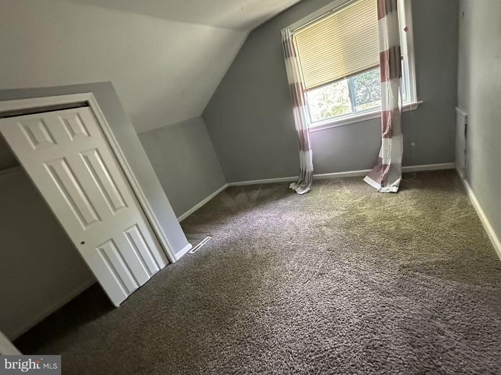 26 Cornwall Drive - Photo 10