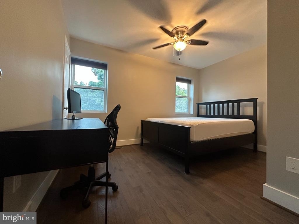 1914 D Street Ne - Photo 16