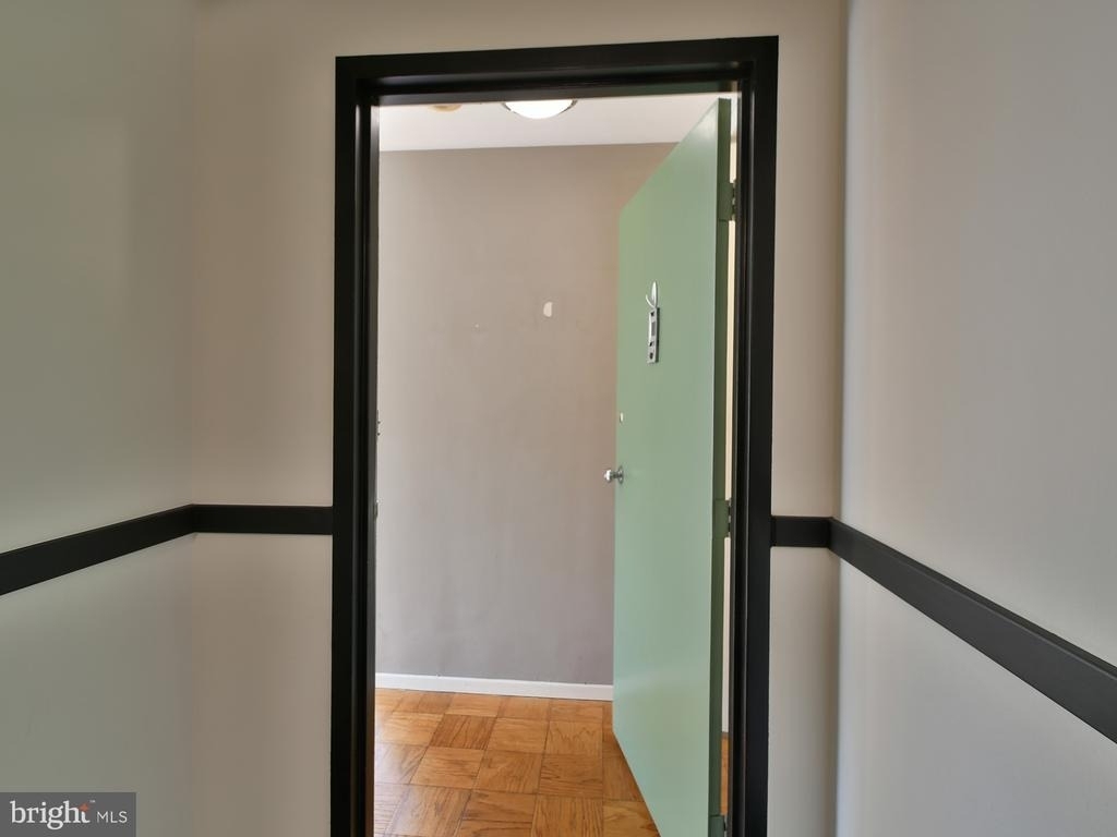2401 H Street Nw - Photo 6
