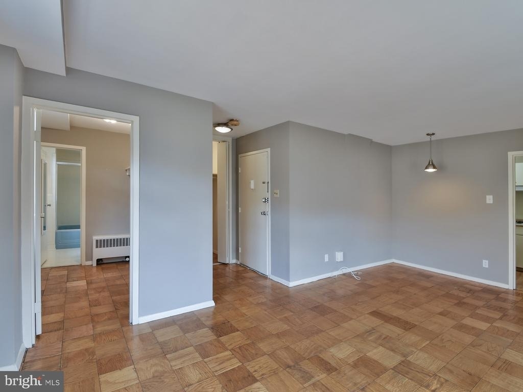2401 H Street Nw - Photo 9