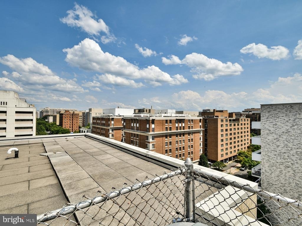 2401 H Street Nw - Photo 34