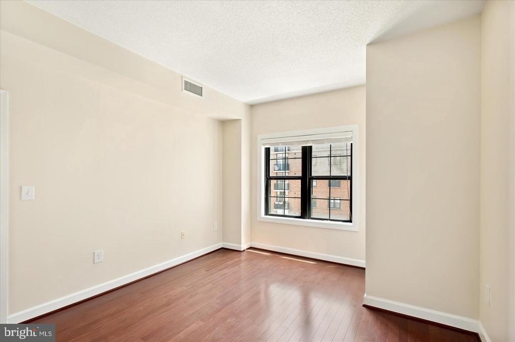 1111 25th Street Nw - Photo 15