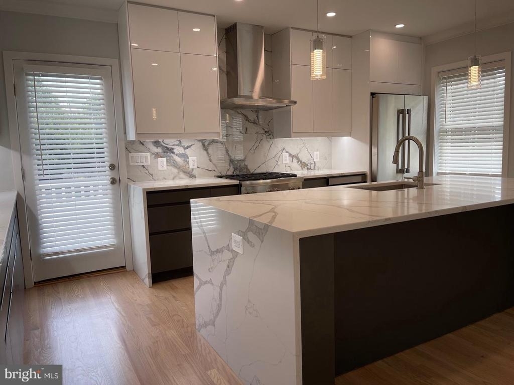 1311 Allison Street Ne - Photo 5