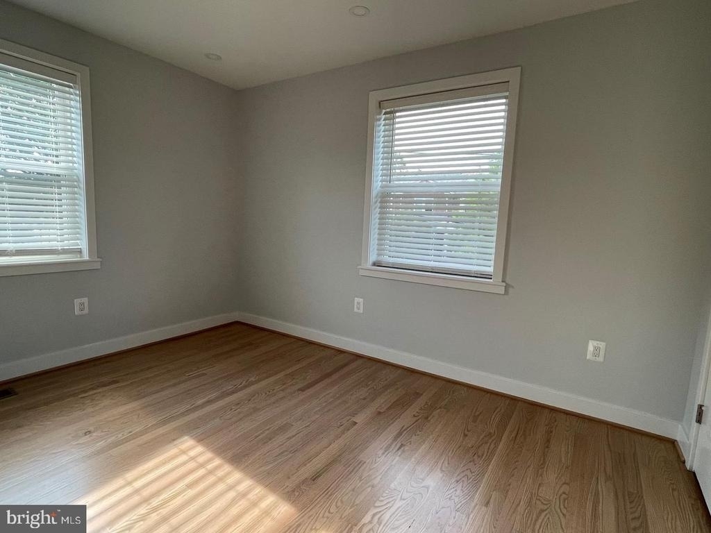 1311 Allison Street Ne - Photo 16