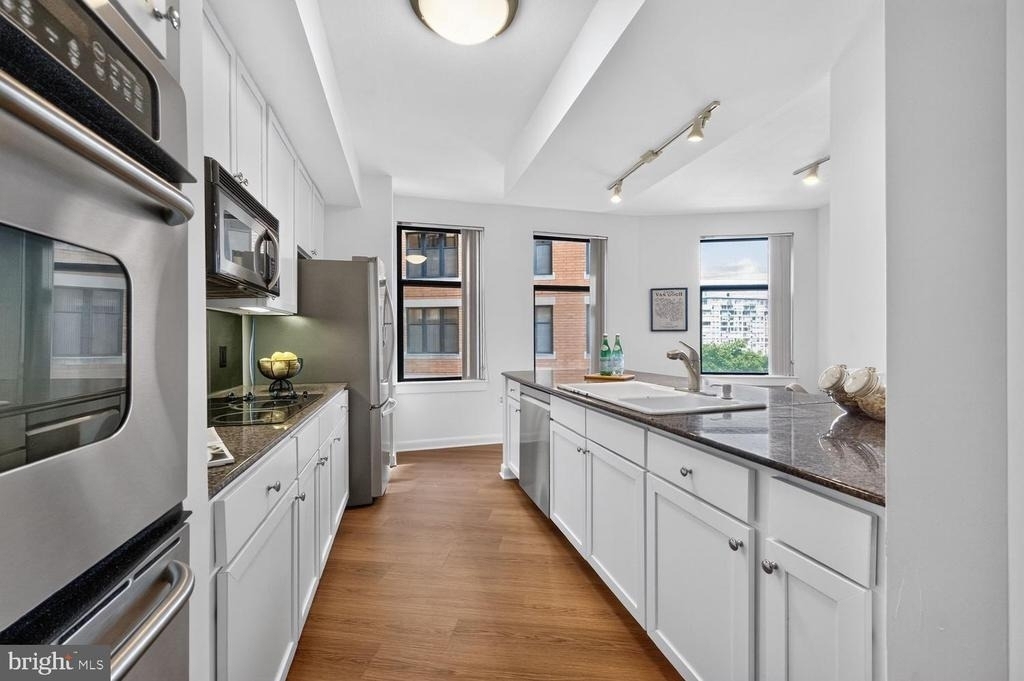 400 Massachusetts Avenue Nw - Photo 3