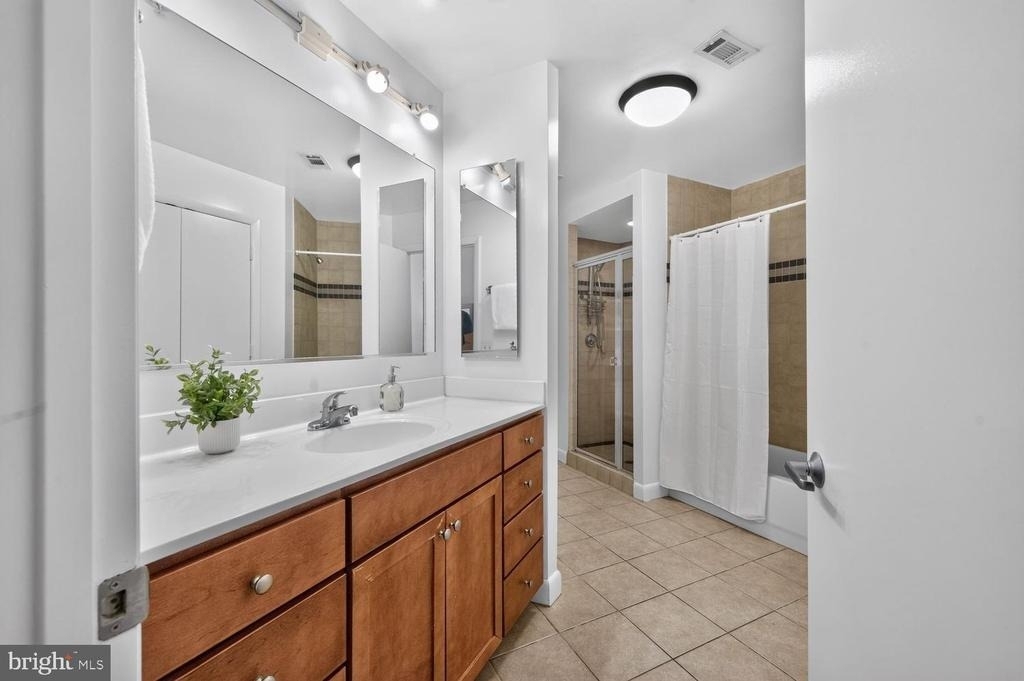 400 Massachusetts Avenue Nw - Photo 9