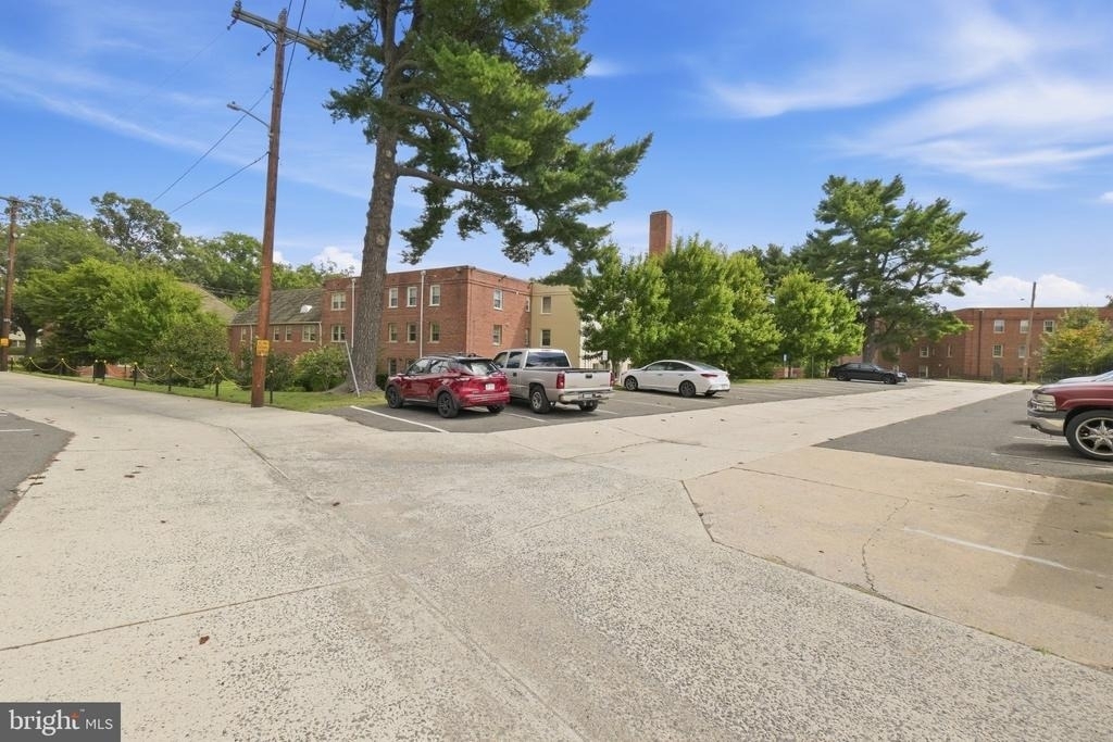 3923 Pennsylvania Avenue Se - Photo 23