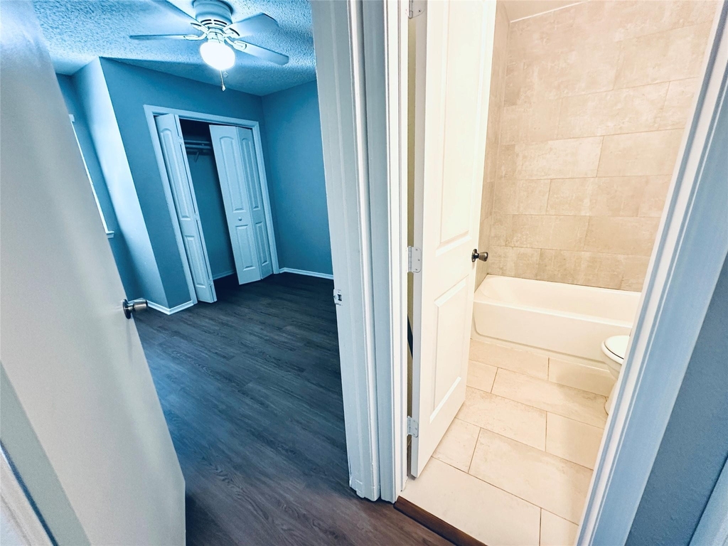 5500 Rose Hill Cir - Photo 13