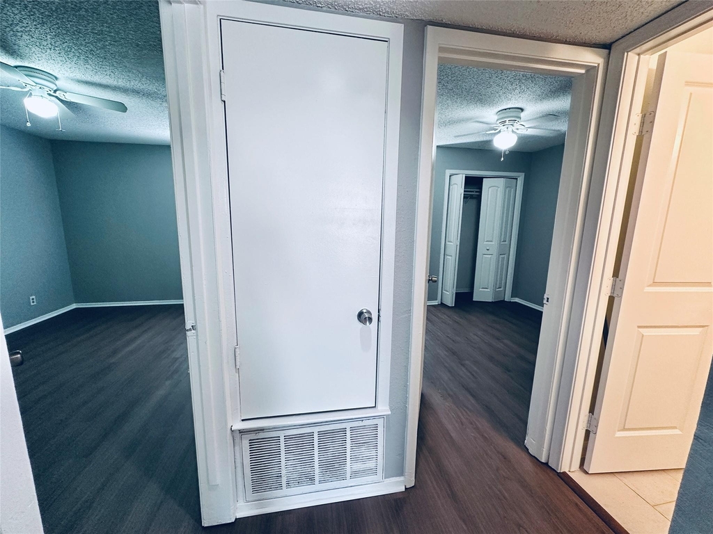 5500 Rose Hill Cir - Photo 11