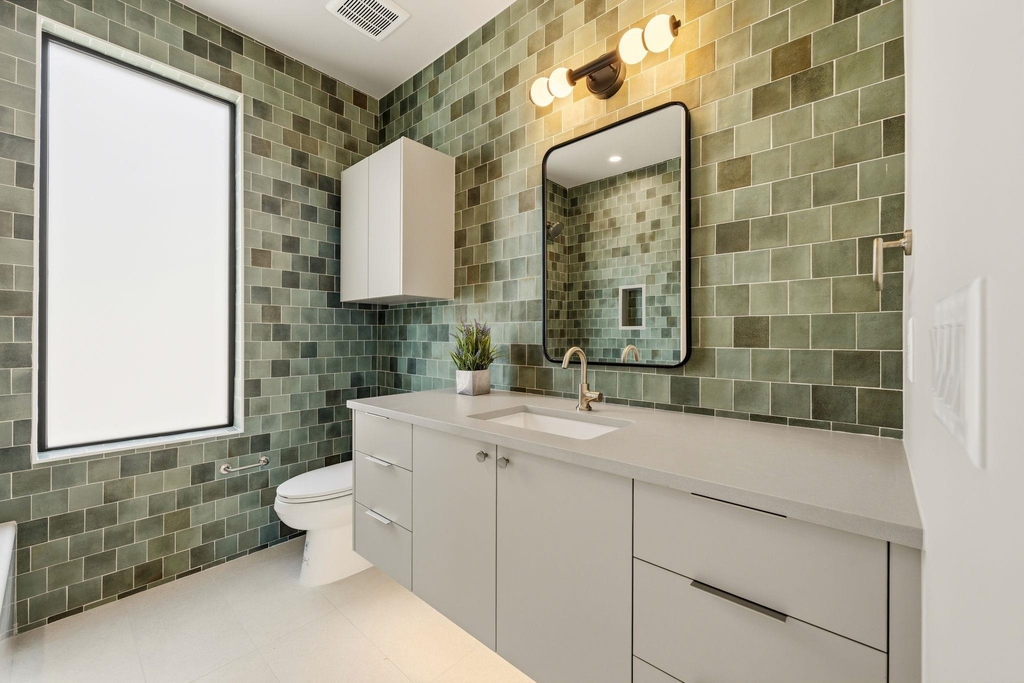 1403 Barton Hills Dr - Photo 33
